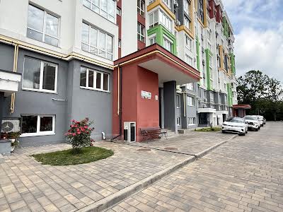 квартира по адресу Машинобудівників, 16