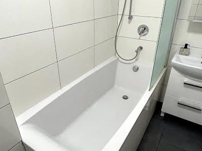 квартира за адресою Освіти вул., 16