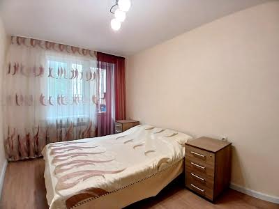 квартира за адресою Георгія Дудника вул. (Цюрупинська), 2