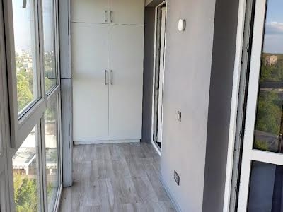 квартира за адресою 23 Серпня вул., 39