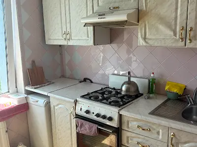 кімната за адресою Богатирська вул., 20
