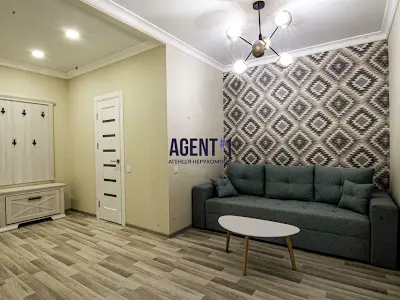 квартира по адресу с. Петропавловская борщаговка, Садовая ул., 1б