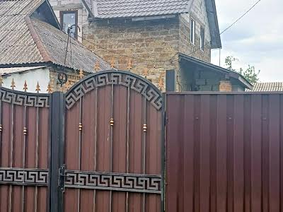 дом по адресу с. Новые петровцы, Защитников Украины ул., 41