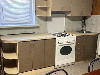 будинок за адресою с. Хотів, Богдана Хмельницького вул., 6