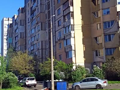 квартира за адресою Милославська вул., 23