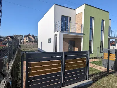 будинок за адресою с. Святопетрівське, Одеська вул.