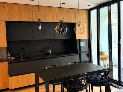 квартира за адресою Регенераторна вул., 4