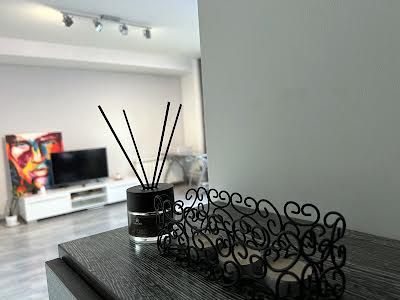 квартира за адресою Київ, Ентузіастів вул., 31