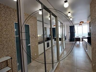 квартира по адресу Василия Тютюнника ул. (Анрі Барбюса), 37/1