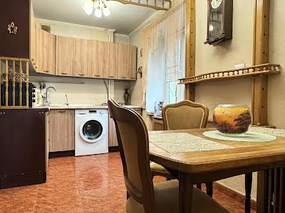 квартира за адресою Митрополита Василя Липківського вул. (Урицького), 17