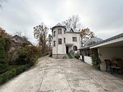 будинок за адресою смт. Ворзель, Кленова вул., 27