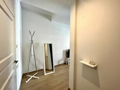 квартира по адресу Кловский спуск, 6