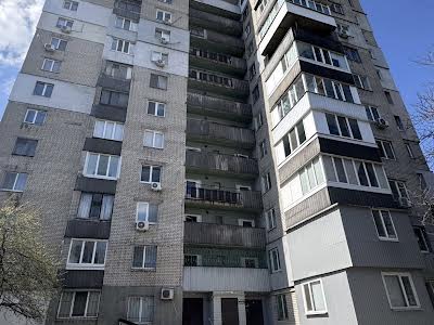 квартира за адресою Будівельників вул., 15-А