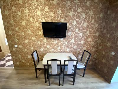 квартира по адресу Драгоманова ул., 40з