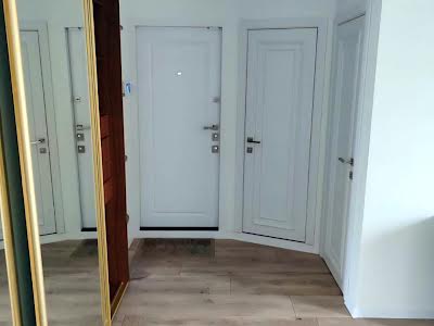квартира по адресу Метростроителей ул., 22