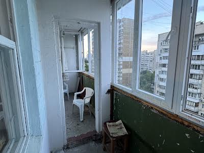 квартира по адресу Драгоманова ул., 7-А
