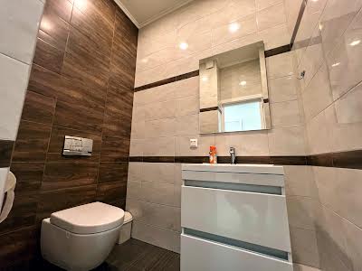 квартира за адресою Василя Тютюнника вул. (Анрі Барбюса), 53
