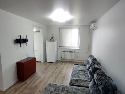 квартира по адресу Метростроителей ул., 22