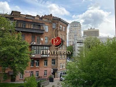 квартира за адресою Кудрявський узвіз, 3-А