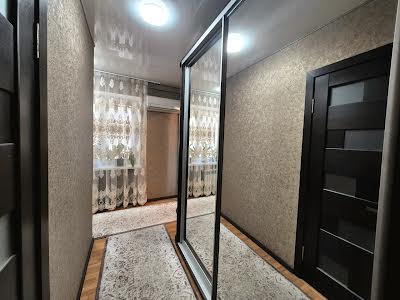 квартира по адресу Кондратюка Юрия ул., 4-Б