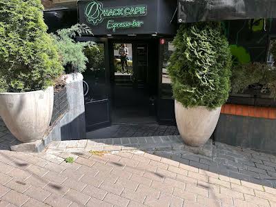 комерційна за адресою Полтавська вул., 3