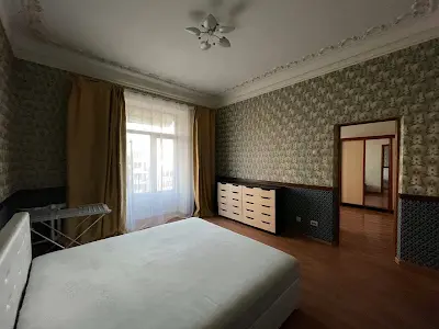 квартира за адресою Тараса Шевченка бульв., 58