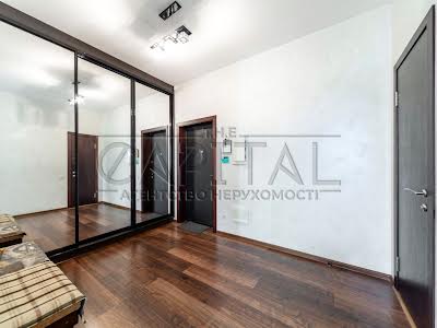 квартира за адресою Коперника вул., 11
