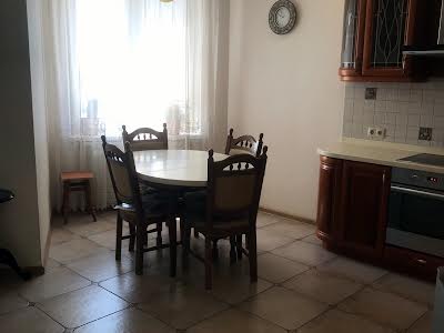 квартира по адресу пр.Палладина, 25