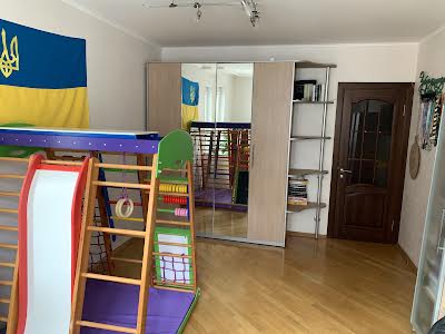 квартира за адресою Феодосійський пров., 14-А