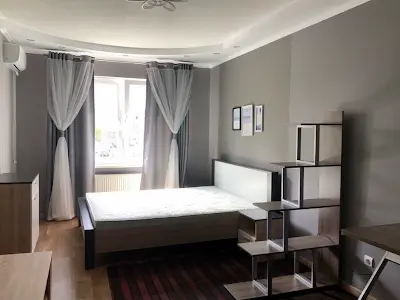 квартира за адресою Київ, Михайла Максимовича вул. (Онуфрія Трутенка), 7