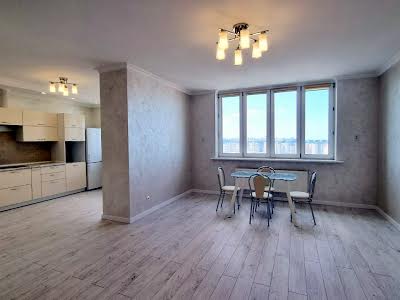 квартира за адресою Срібнокільська вул., 1