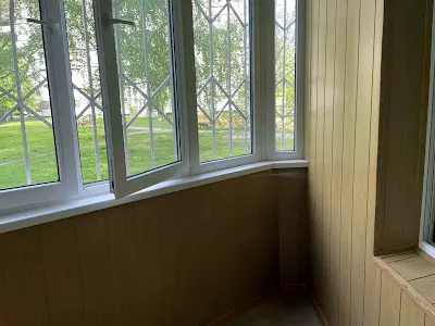 комерційна за адресою Підлісна вул., 2А