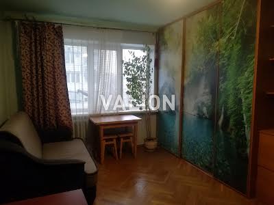 квартира за адресою Левка Лук'яненка вул. (Маршала Тимошенка), 5