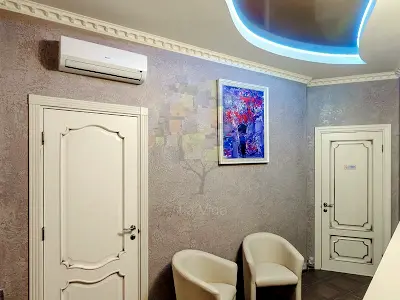комерційна за адресою Петра Калнишевського вул. (Михайла Майорова), 7