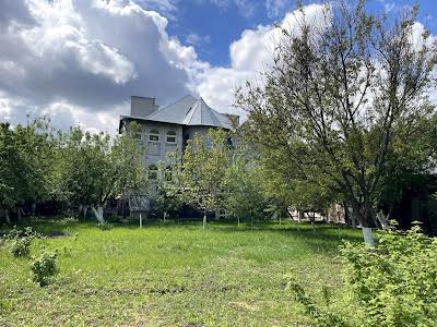 будинок за адресою с. Крюківщина, Квіткова вул., 3