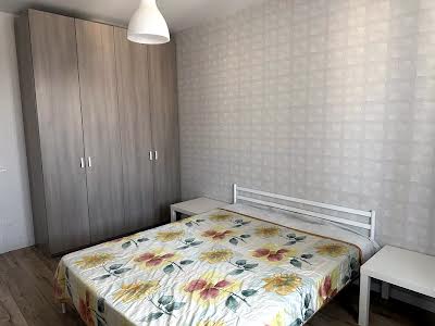 квартира за адресою Сергія Данченка вул., 32-Б