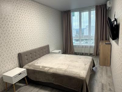 квартира за адресою Каховська вул., 60