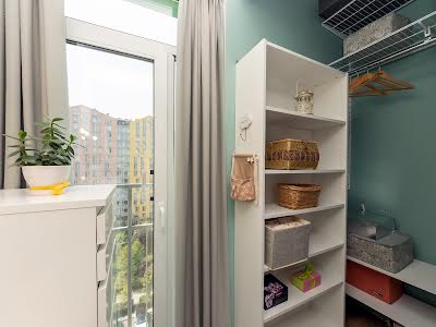 квартира за адресою Регенераторна вул., 4к10
