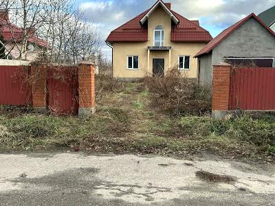 будинок за адресою Вартових Неба вул. (Комарова), 11а