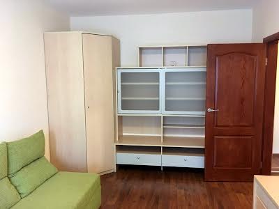квартира за адресою Милославська вул., 2