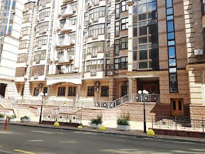 квартира по адресу Паторжинского ул., 14