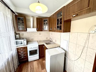 квартира за адресою Братиславська вул., 20