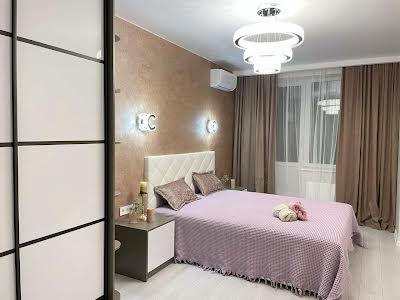 квартира за адресою с. Софіївська борщагівка, Молодіжна вул., 4