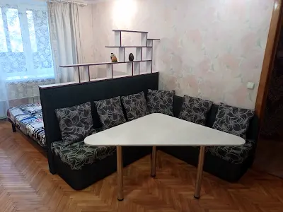 квартира за адресою Богдана Хмельницького вул., 2