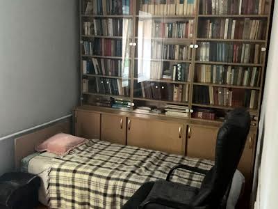 квартира за адресою Братів Зерових вул. (Червонопартизанська), 25
