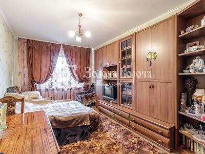 квартира за адресою Київ, Милославська вул., 2-В