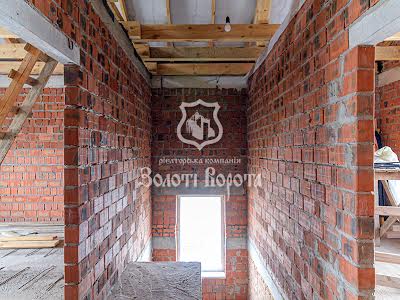 будинок за адресою с. Рогозів, Травнева, 4