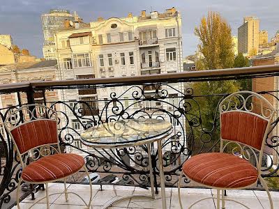 квартира по адресу Шота Руставели ул., 36