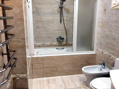 квартира по адресу Леси Украинки бульв., 7-А