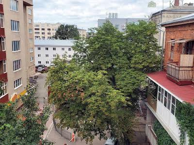 квартира за адресою Ярослава Мудрого вул. (Петровського), 38